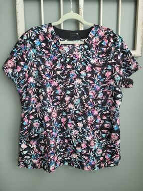 Sanibel Women's Scrub Top with Pink & Blue Accents - Uniform Medical